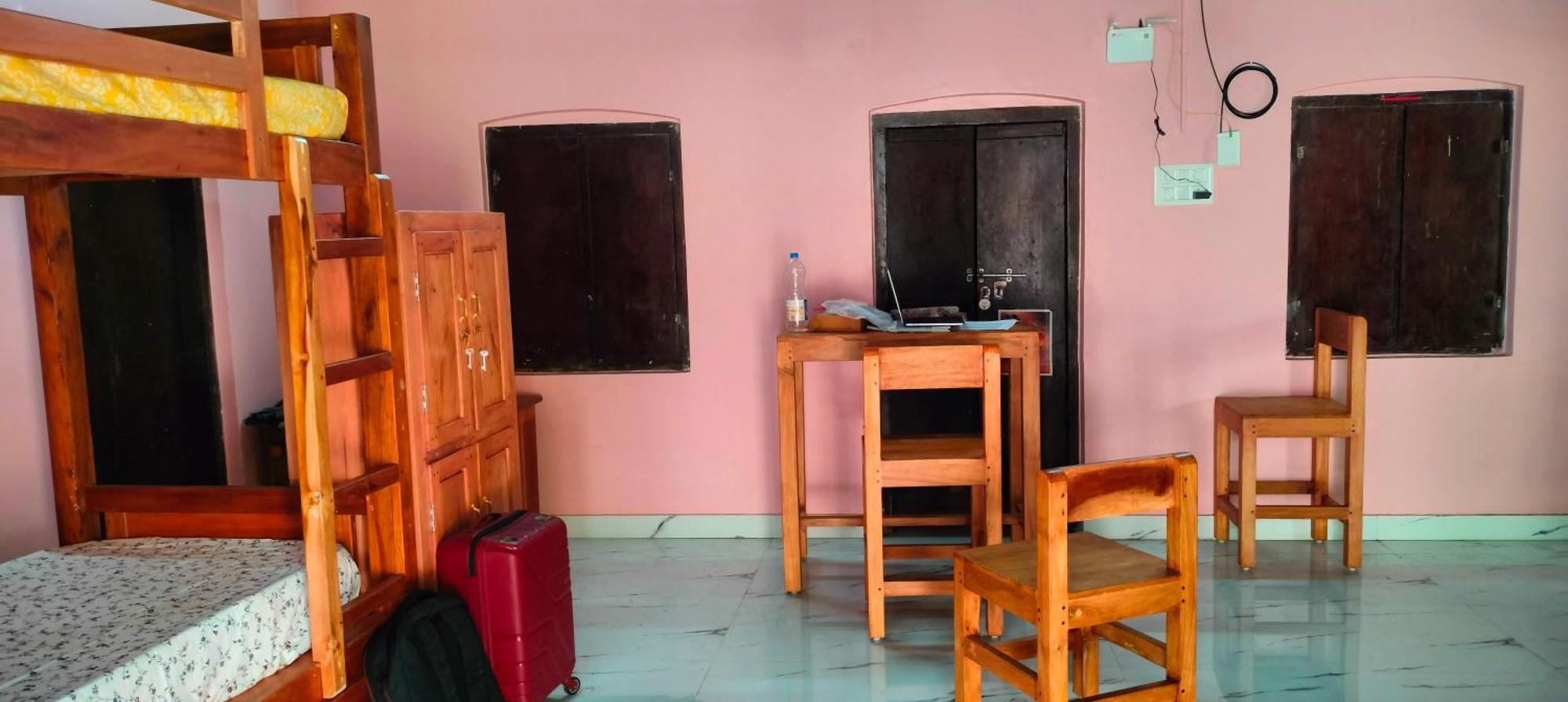 Hostel Gandhi Thiruvananthapuram Kültér fotó